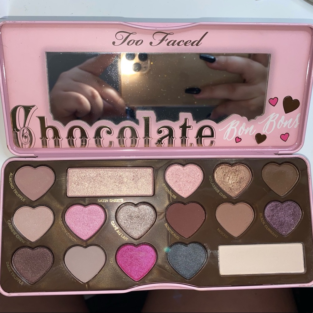Too Faced Chocolate palette